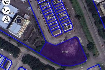 LAND FOR SALE – KEPO﻿NG KIP MAIN ROAD COMMERCIAL LAND