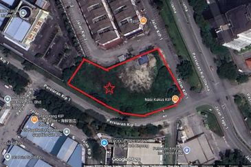LAND FOR SALE – KEPO﻿NG KIP MAIN ROAD COMMERCIAL LAND