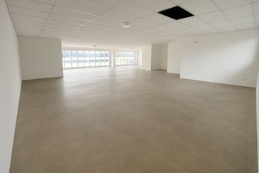 ✅ KILANG 3 TINGKAT UNTUK DISEWA – SHAMELIN ✅ 