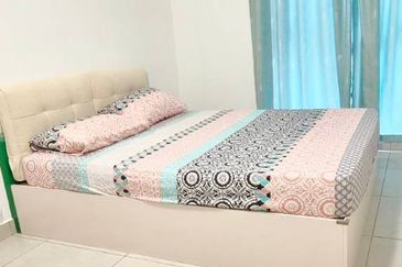 FULLY FURNISHED ✅  Canopy Hills Condo Jalan Zamrud Utama Kajang 2