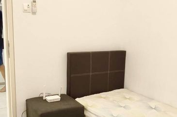 FULLY FURNISHED ✅  Canopy Hills Condo Jalan Zamrud Utama Kajang 2