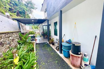 2 Storey Bungalow  Bukit Sungai Puteh Ampang 