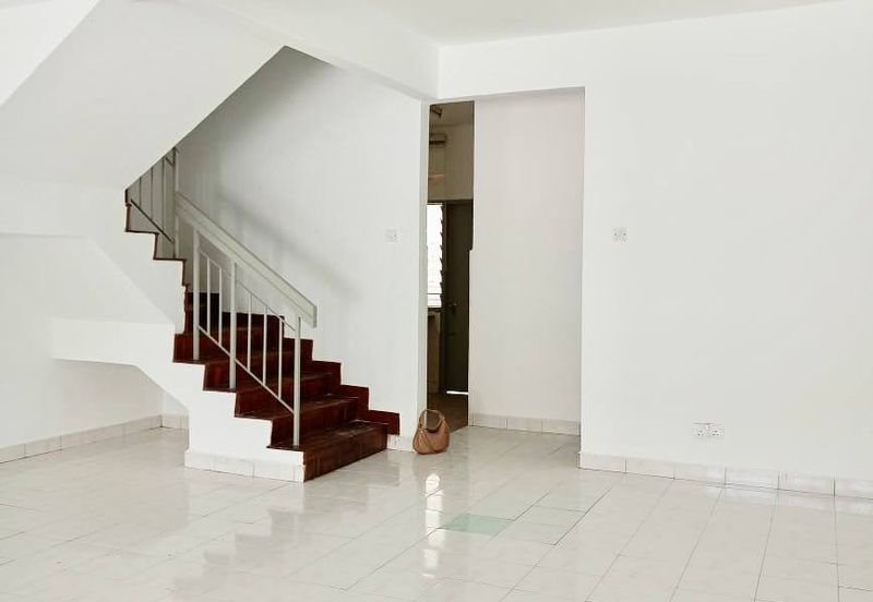 Double Storey Terrace  Bandar Seri Ehsan Banting