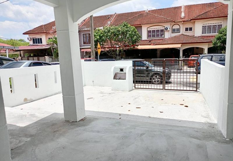 Double Storey Terrace  Bandar Seri Ehsan Banting