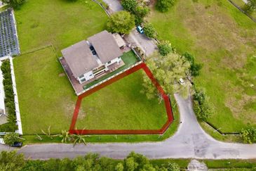 LAND FOR SALE  Bungalow Lot Saujana Impian Kajang