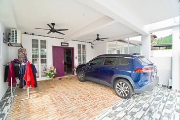 FOR SALE: (FULLY RENOVATED + FULLY EXTENDED + APPROVED ADDITIONAL 1 STOREY) 3.5 STOREY TERRACE TAMAN BUKIT UTAMA, BUKIT ANTARABANGSA, ULU KELANG