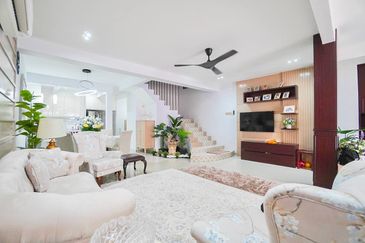 FOR SALE: (FULLY RENOVATED + FULLY EXTENDED + APPROVED ADDITIONAL 1 STOREY) 3.5 STOREY TERRACE TAMAN BUKIT UTAMA, BUKIT ANTARABANGSA, ULU KELANG