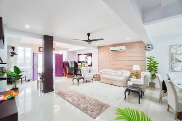 FOR SALE: (FULLY RENOVATED + FULLY EXTENDED + APPROVED ADDITIONAL 1 STOREY) 3.5 STOREY TERRACE TAMAN BUKIT UTAMA, BUKIT ANTARABANGSA, ULU KELANG