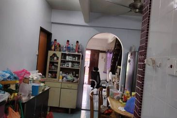 End Lot Double Storey Terrace Pandan Indah Ampang