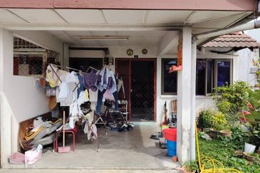 End Lot Double Storey Terrace Pandan Indah Ampang