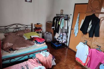 End Lot Double Storey Terrace Pandan Indah Ampang