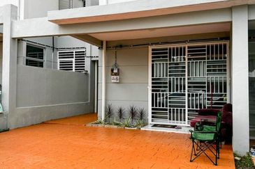 Teres 2 Tingkat Residensi Pr1ma Afamosa, Alor Gajah Melaka