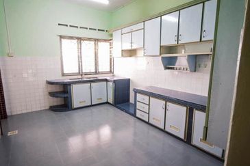 Teres 1 Tingkat Taman Desa Peringgit, Melaka  