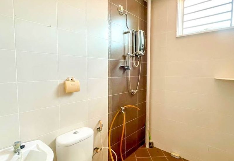 Teres 2 Tingkat Taman Indah Sg Udang, Melaka