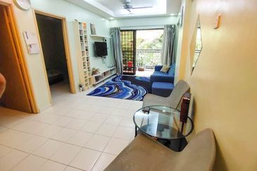 Ixora Apartment