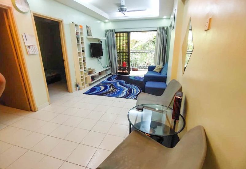 Ixora Apartment
