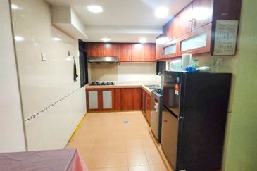 Ixora Apartment