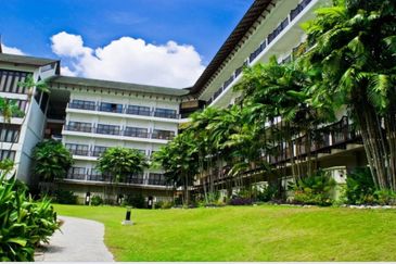 FOR SALE – MINES BEACH RESORT, SERI KEMBANGAN (LINGKARAN TENGAH 2) 