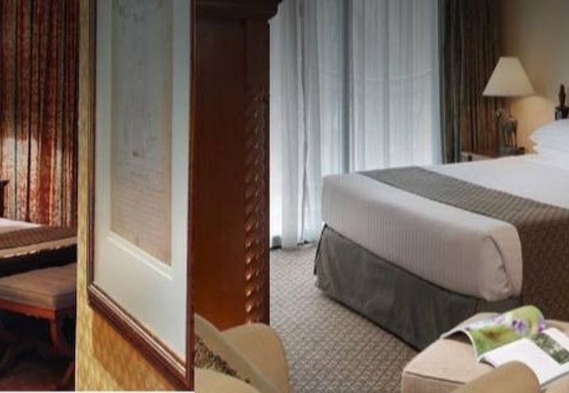 FOR SALE – PALACE OF THE GOLDEN HORSES, MINES WELLNESS CITY (COMMERCIAL LAND) 