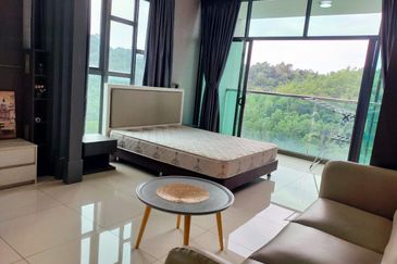 Corner unit Studio Fully Furnish Liberty Arc, Ampang For Rent 