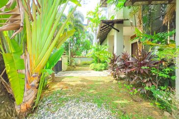 FOR SALE: 2-Storey Bungalow Seksyen 8, Kota Damansara 