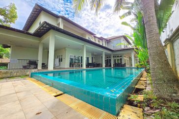 FOR SALE: 2-Storey Bungalow Seksyen 8, Kota Damansara 