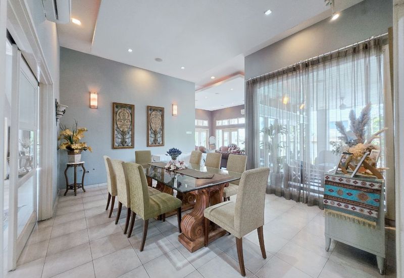 FOR SALE: 2-Storey Bungalow Seksyen 8, Kota Damansara 