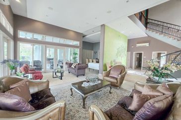 FOR SALE: 2-Storey Bungalow Seksyen 8, Kota Damansara 