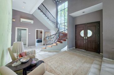 FOR SALE: 2-Storey Bungalow Seksyen 8, Kota Damansara 