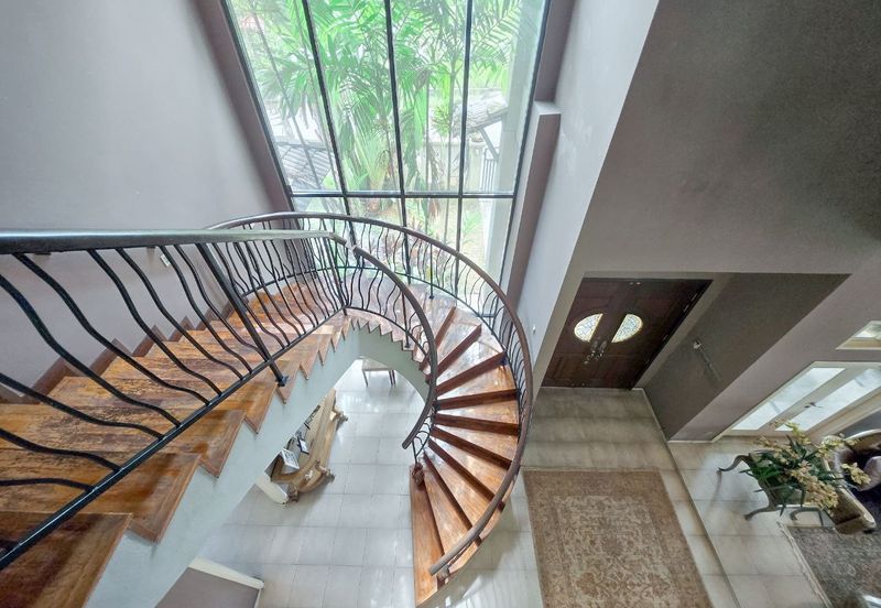 FOR SALE: 2-Storey Bungalow Seksyen 8, Kota Damansara 