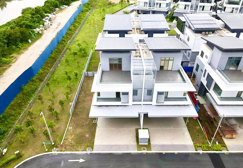 Broadleaf Residences, Hometree