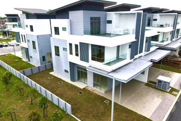 Broadleaf Residences, Hometree