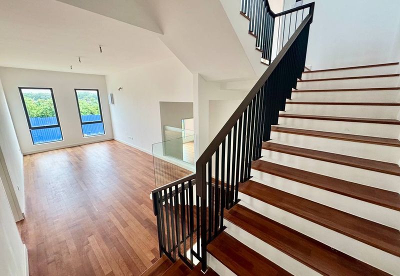 Broadleaf Residences, Hometree