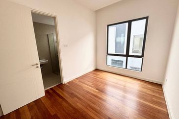 Broadleaf Residences, Hometree