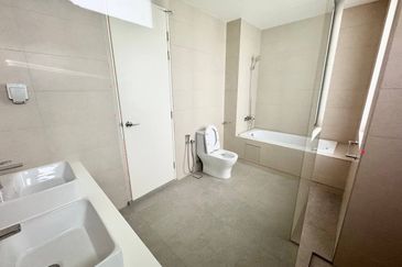 Broadleaf Residences, Hometree