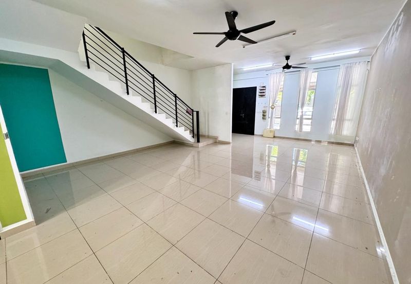 ✅ AVAILABLE  [WTS] GOOD OFFER 3 Storey Terrace Bangi Avenue 3 (Seksyen 7) 