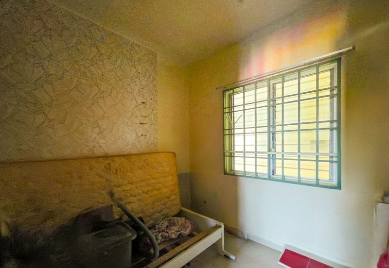 Angsana Apartment @ Taman Raintree