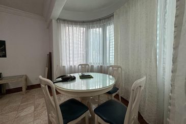 Corinthian Condominium