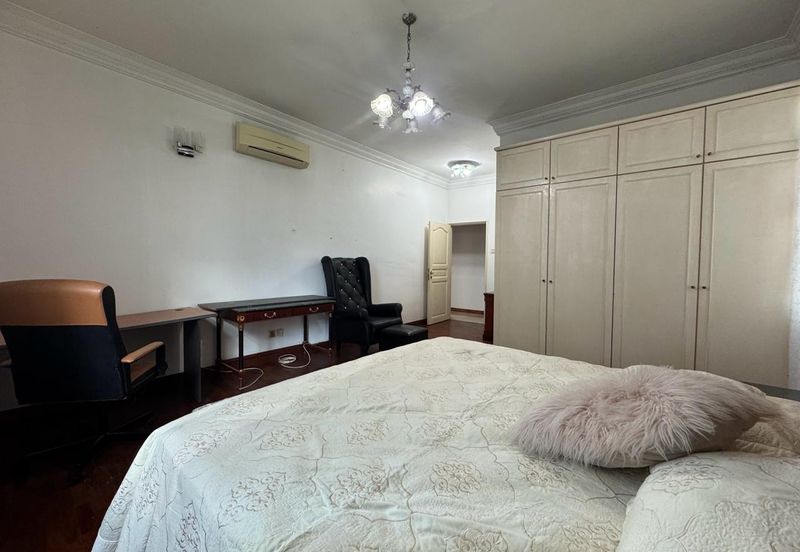 Corinthian Condominium