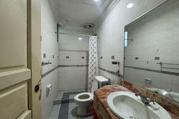 Corinthian Condominium