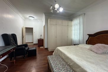 Corinthian Condominium