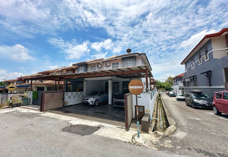 Taman Mawar, Bandar Baru Salak Tinggi