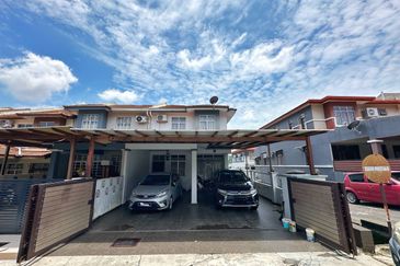 Taman Mawar, Bandar Baru Salak Tinggi