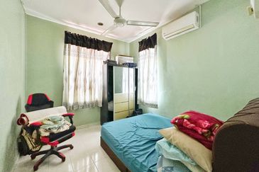 Taman Mawar, Bandar Baru Salak Tinggi