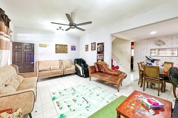 Taman Mawar, Bandar Baru Salak Tinggi