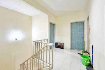 Taman Mawar, Bandar Baru Salak Tinggi