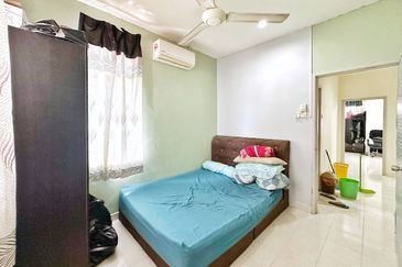 Taman Mawar, Bandar Baru Salak Tinggi