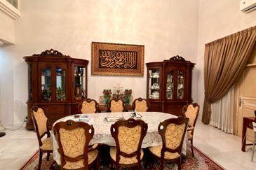 🔥 FOR SALE – CORNER BUNGALOW @ TTDI 🔥