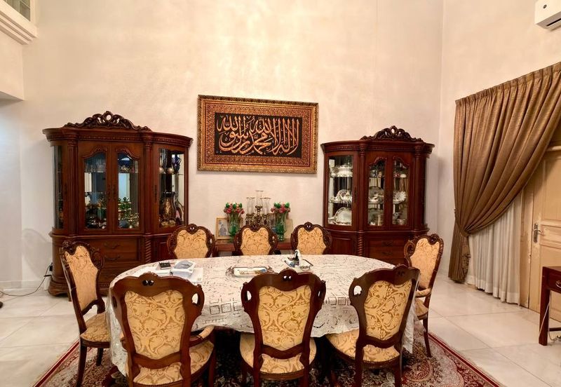 🔥 FOR SALE – CORNER BUNGALOW @ TTDI 🔥