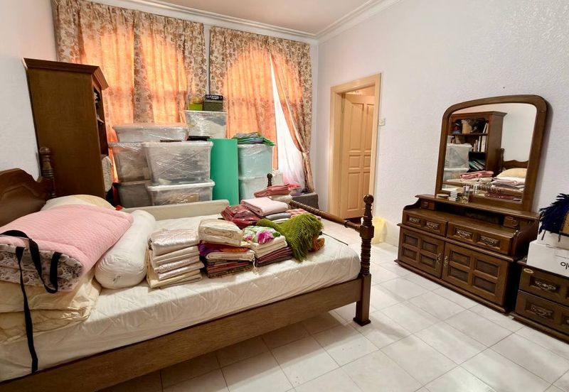 🔥 FOR SALE – CORNER BUNGALOW @ TTDI 🔥